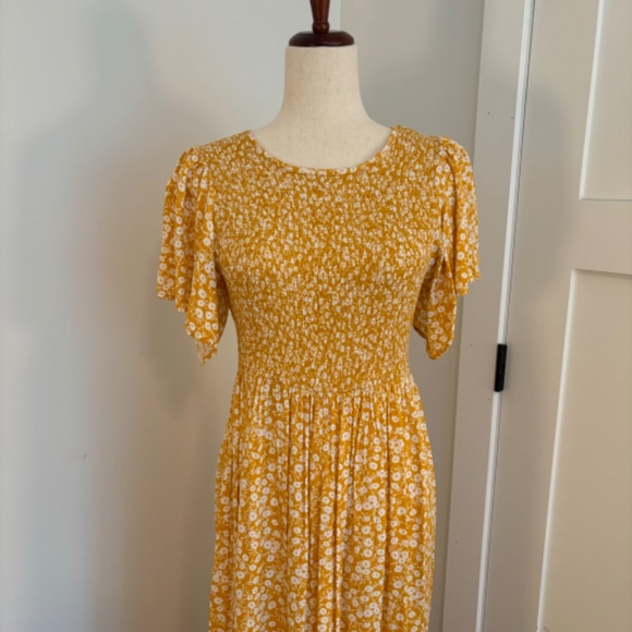 Flutter Sleeve Rayon Maxi Dress - Picture 3 of 6